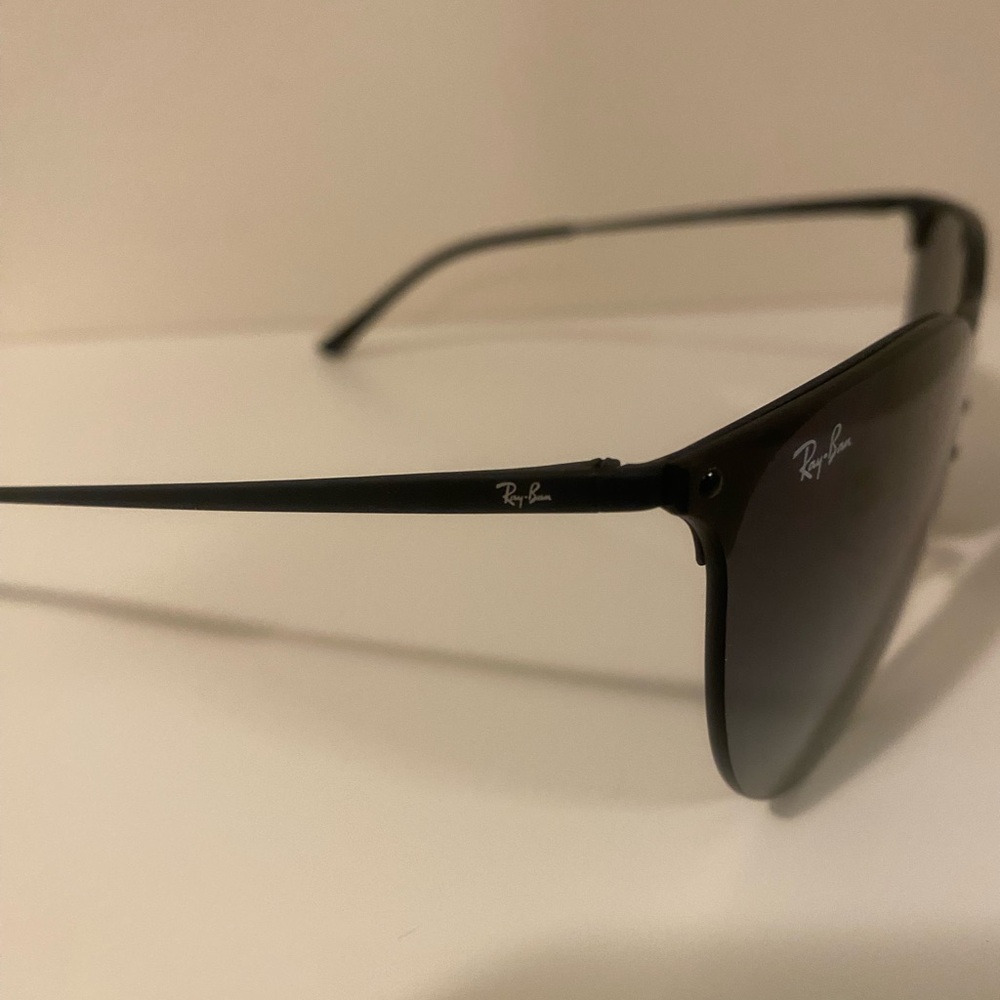 Ray-Ban Dark Frame Sunglasses - Picture 6 of 16